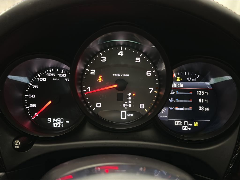 Used 2018 Porsche Macan S image 26