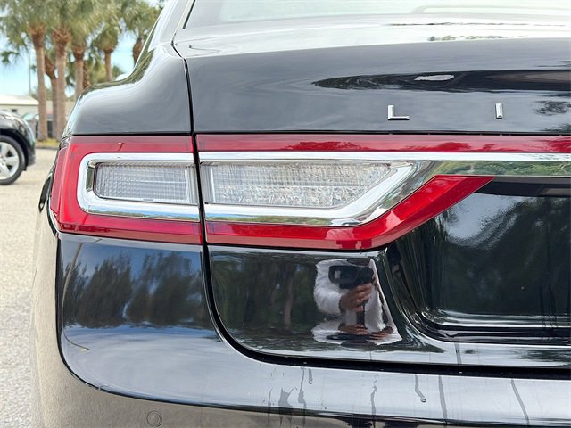 Used 2020 Lincoln Continental AWD image 10