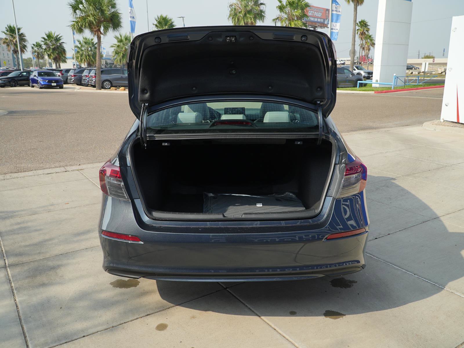 New 2026 Honda Civic FWD Hybrid Sedan image 7