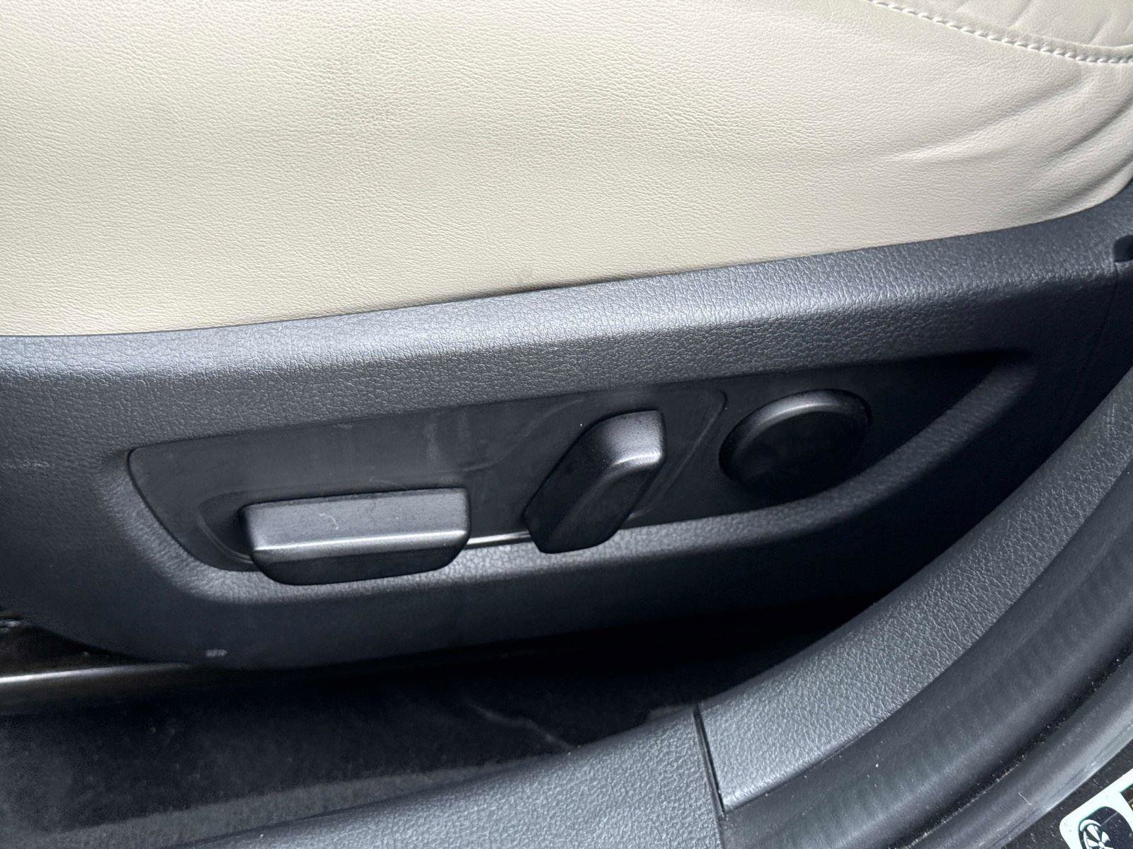 Certified 2025 MAZDA CX-30 AWD 2.5 S w/ Preferred Package image 19