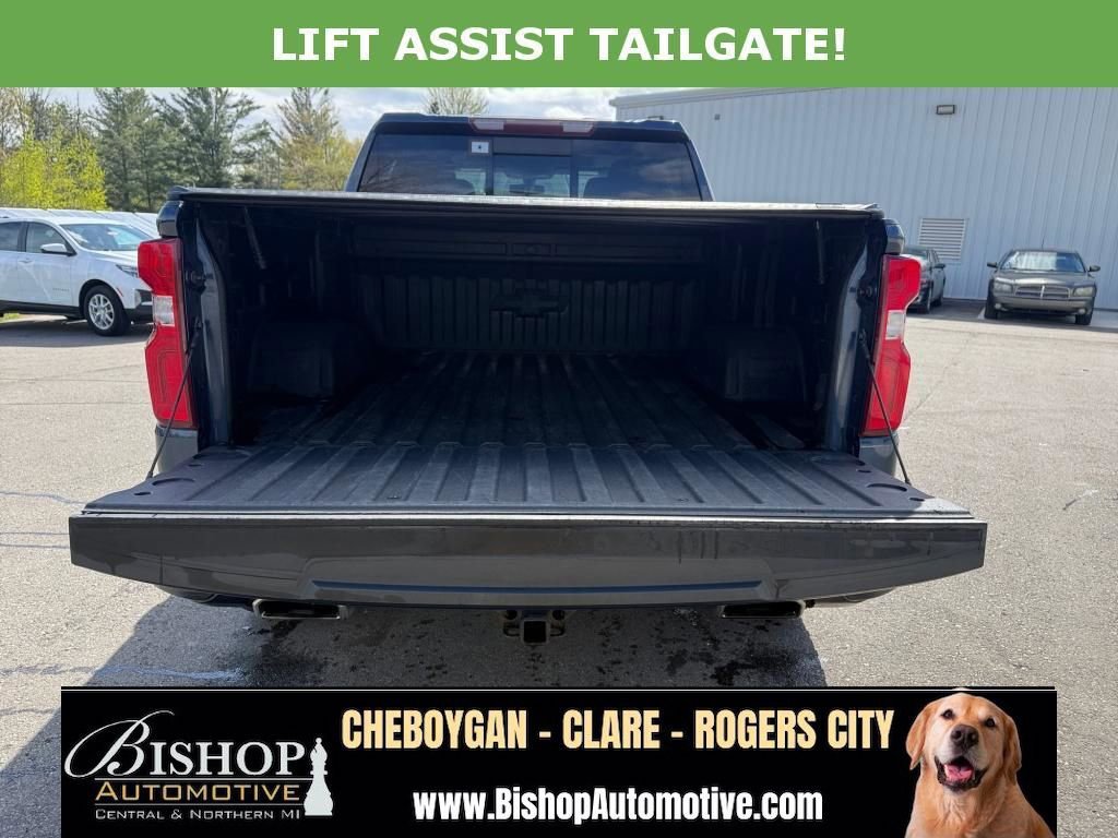 Used 2021 Chevrolet Silverado 1500 LT Trail Boss w/ Convenience Package II AWD/4WD image 12