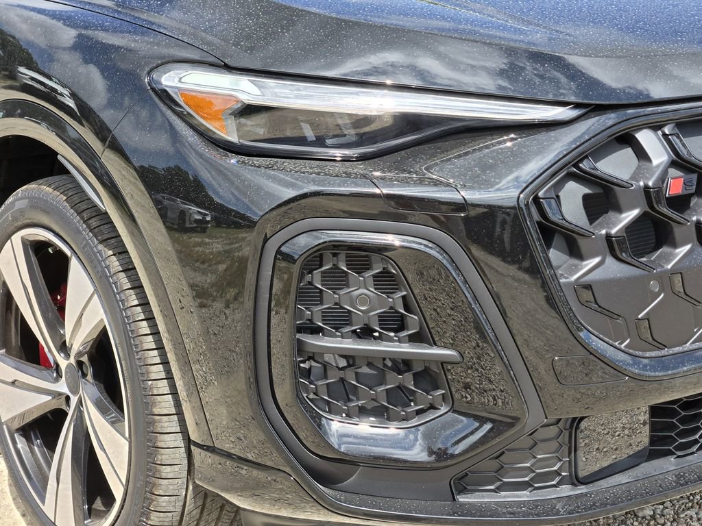New 2026 Audi SQ5 Premium Plus AWD/4WD image 12