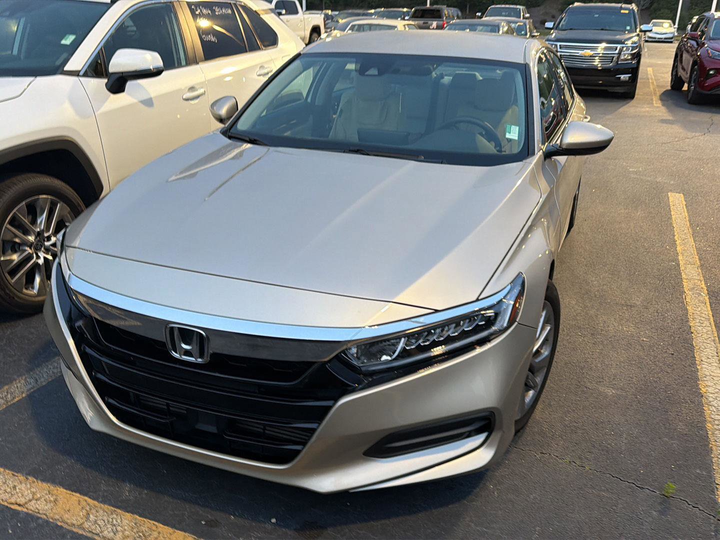 Used 2019 Honda Accord LX image 3