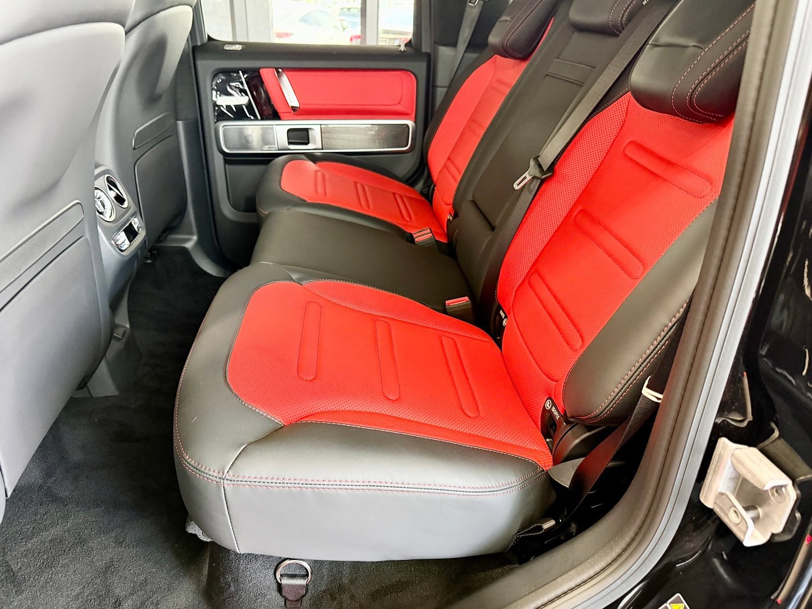 New 2026 Mercedes-Benz G 550 image 24