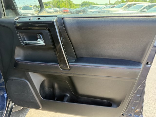 Used 2021 Toyota 4Runner TRD Off-Road Premium AWD/4WD image 16