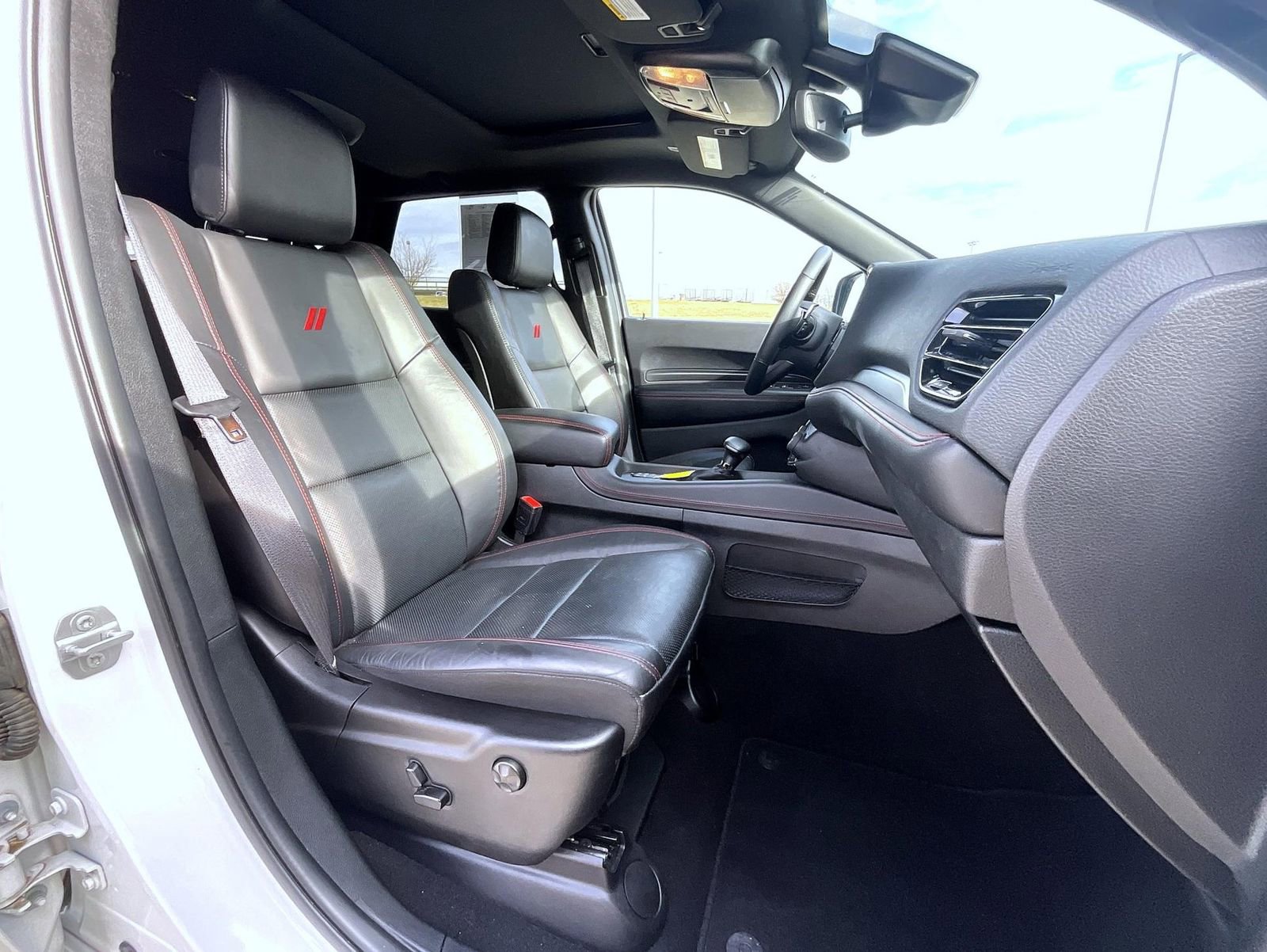 Used 2025 Dodge Durango GT image 16