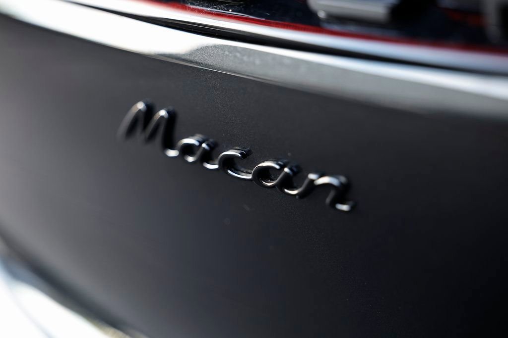 Certified 2026 Porsche Macan image 44