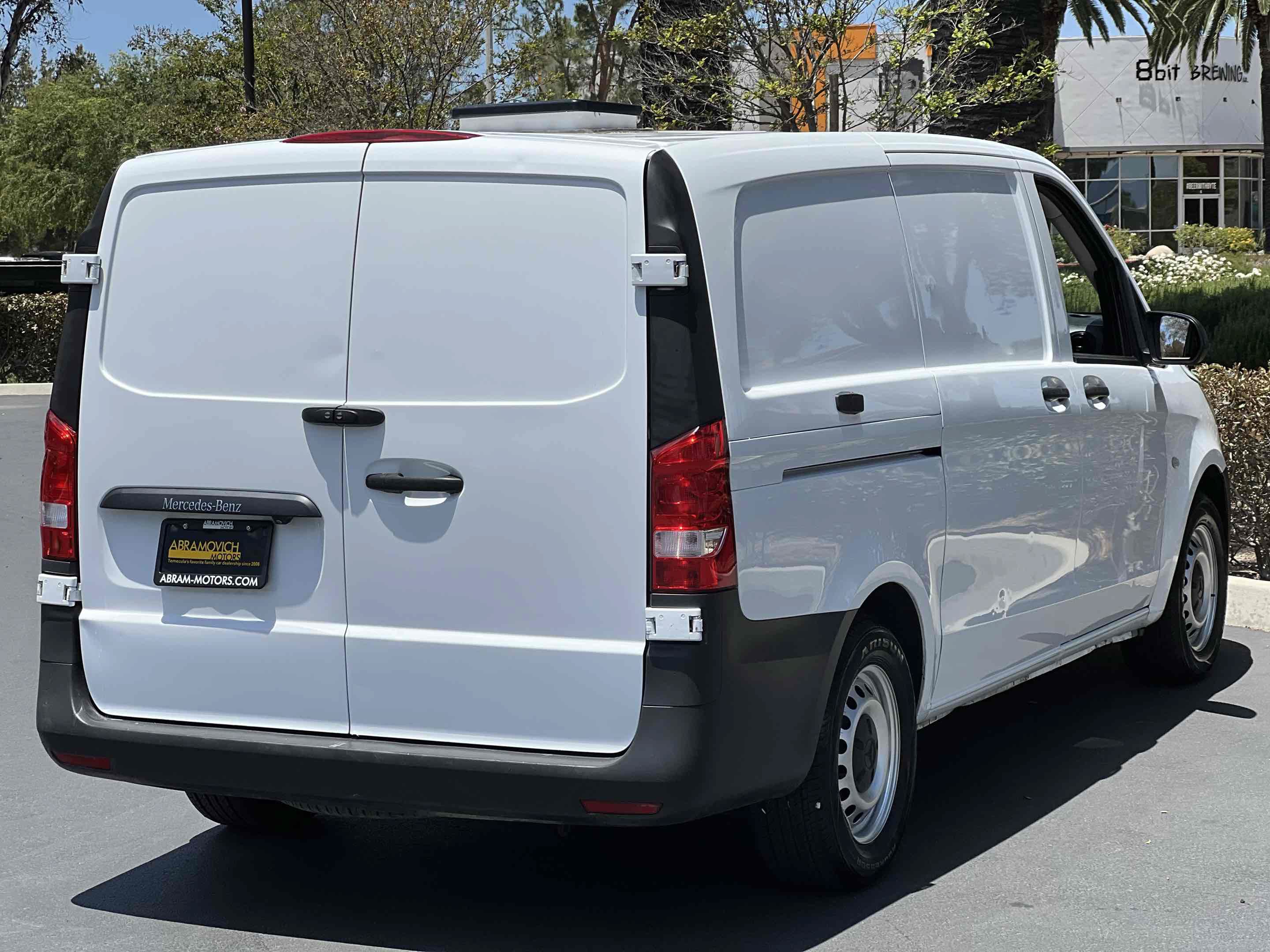 Used 2022 Mercedes-Benz Metris image 13