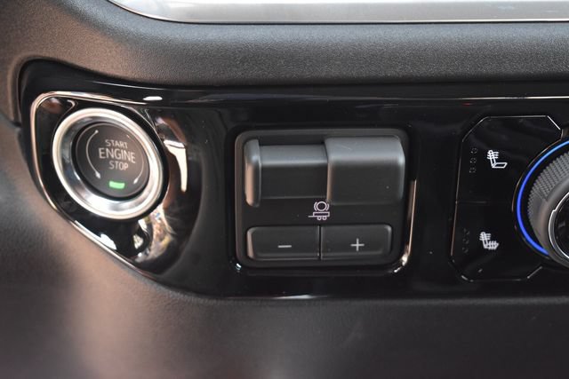 New 2026 Chevrolet Silverado 1500 RST w/ Redline Edition AWD/4WD image 33