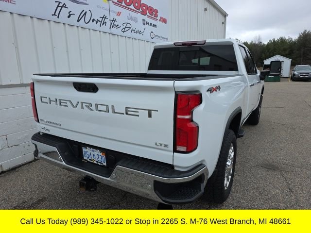 Used 2024 Chevrolet Silverado 2500 LTZ w/ LTZ Convenience Package image 9