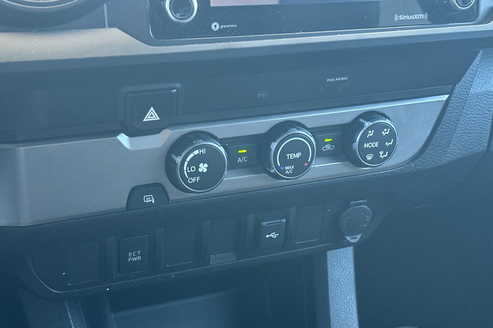 Used 2022 Toyota Tacoma SR w/ SR Convenience Package RWD image 26
