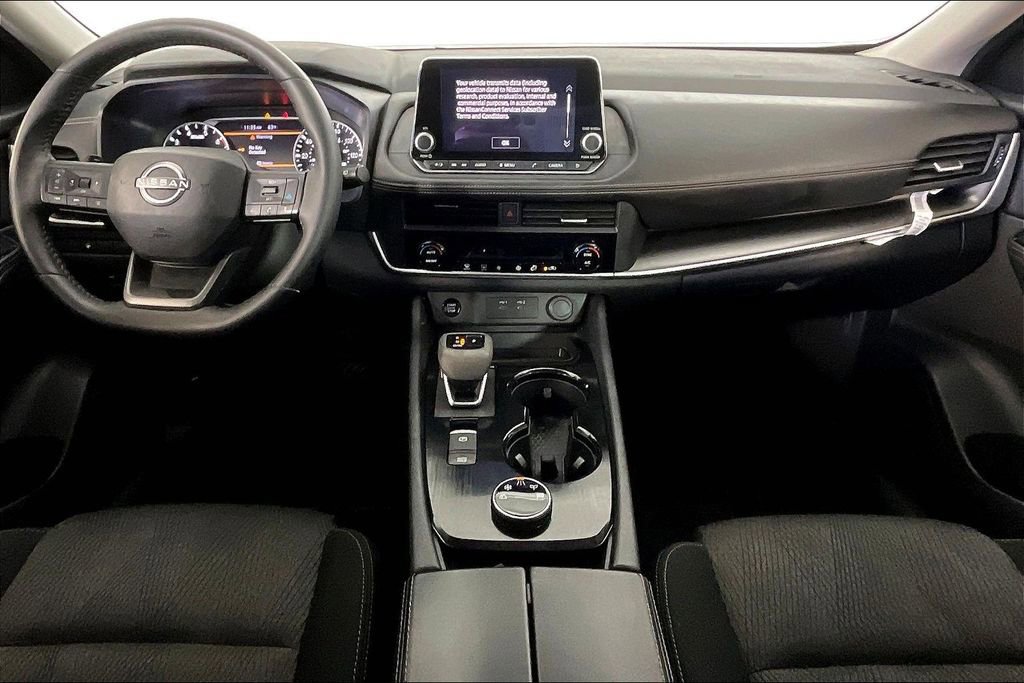 Used 2025 Nissan Rogue SV image 21