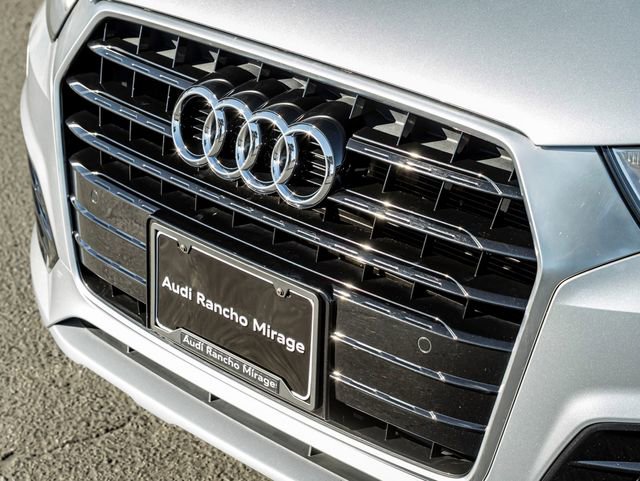 Used 2018 Audi Q3 2.0T Premium w/ Convenience Package image 3