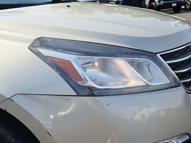 Used 2016 Chevrolet Traverse LT w/ Style and Technology Package AWD/4WD image 7