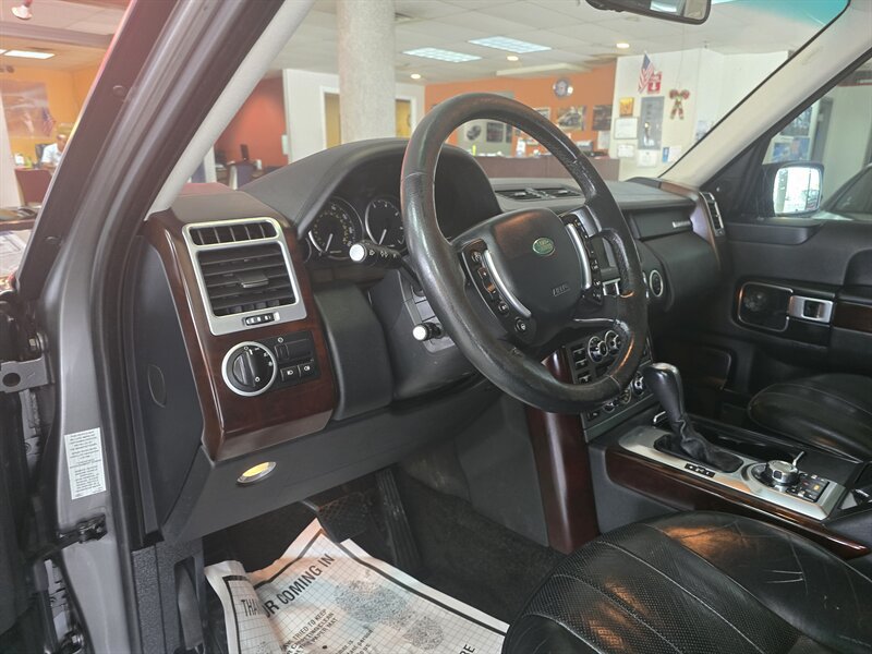 Used 2007 Land Rover Range Rover HSE AWD/4WD image 8