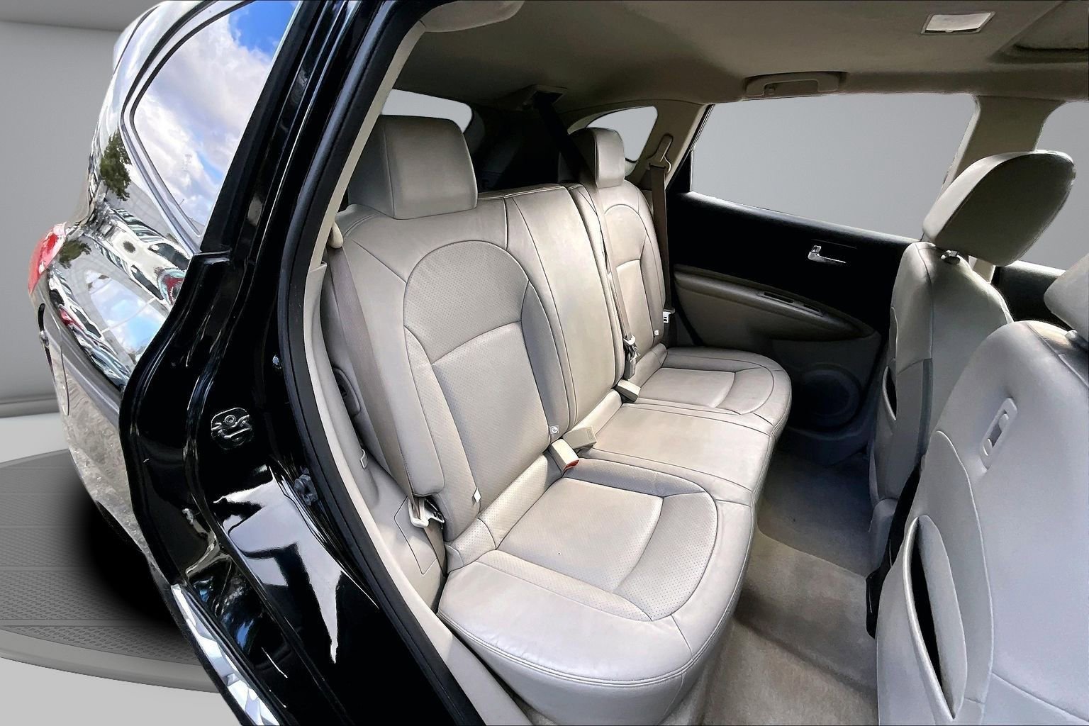 Used 2013 Nissan Rogue SL image 22