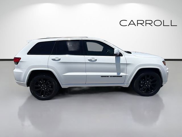 Used 2020 Jeep Grand Cherokee Altitude RWD image 2