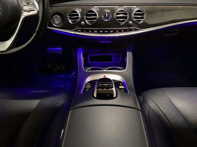 Used 2018 Mercedes-Benz S 450 Sedan image 18
