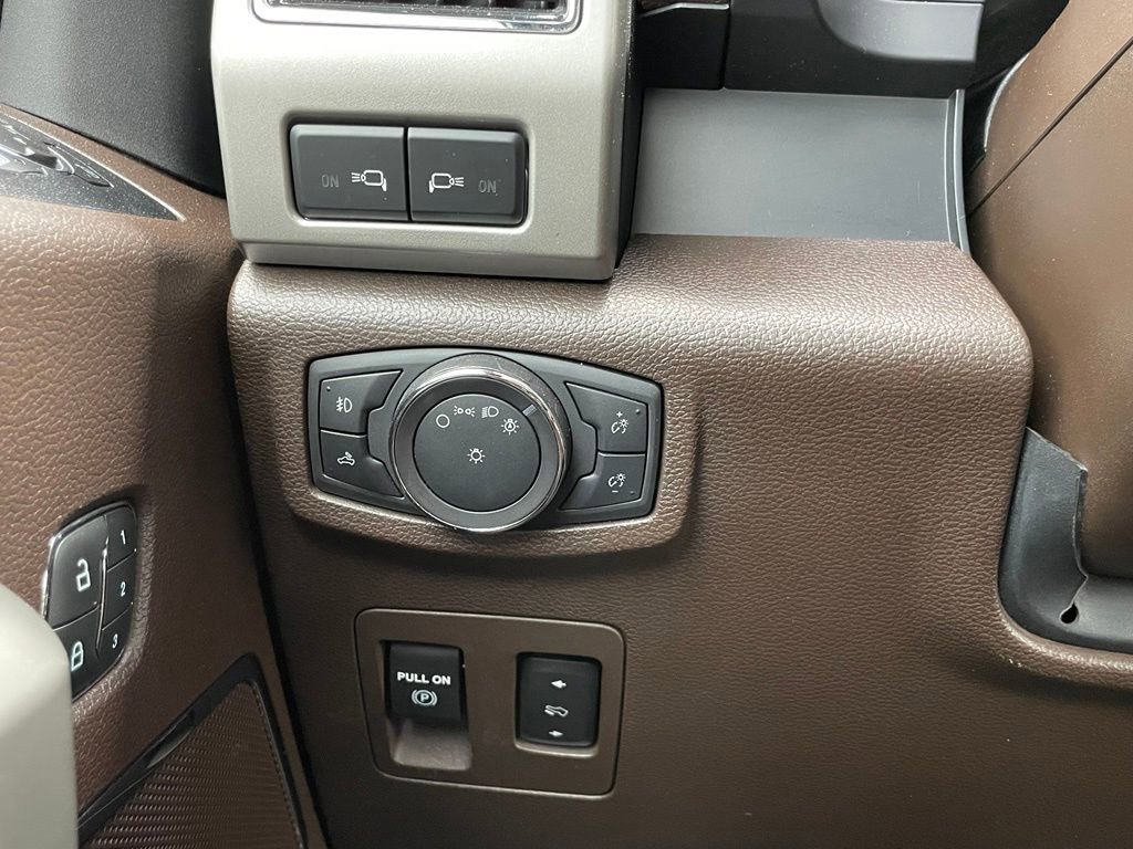 Used 2018 Ford F150 King Ranch w/ Trailer Tow Package AWD/4WD image 13