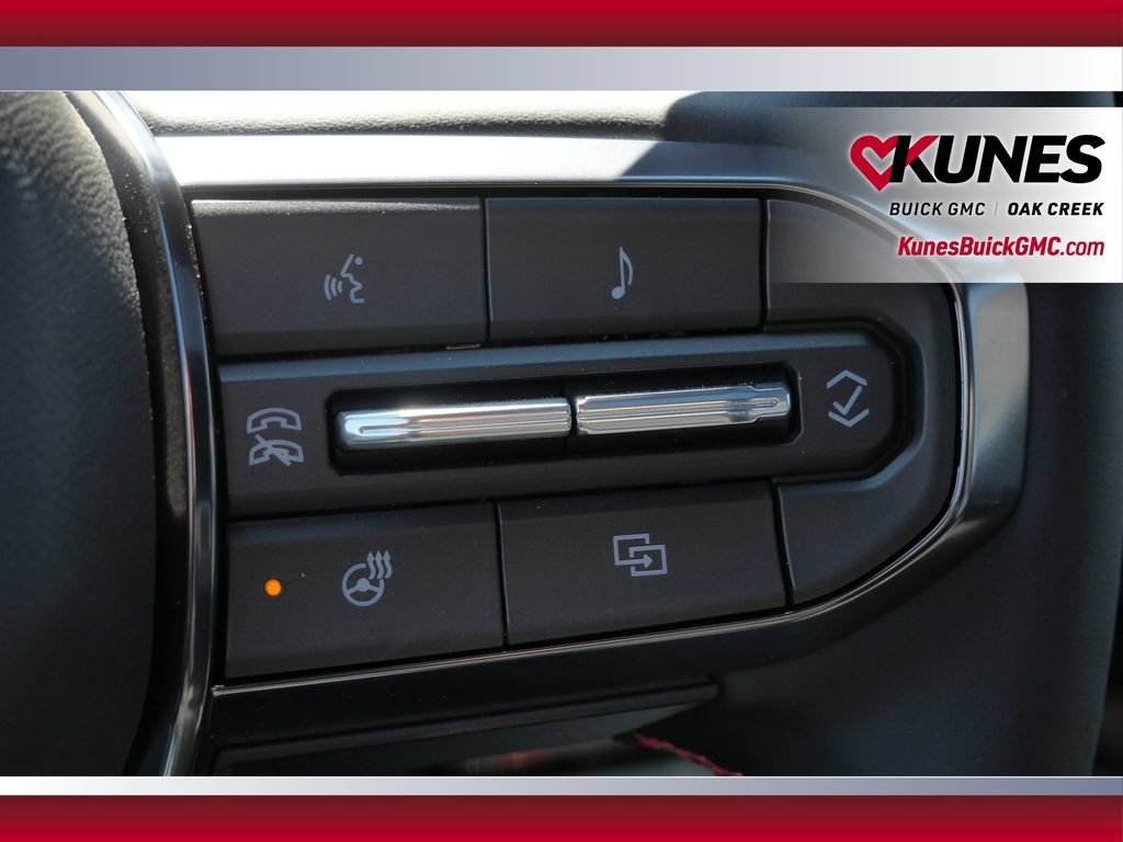 Used 2026 GMC Canyon AT4X w/ LPO, Black Badging Package AWD/4WD image 50