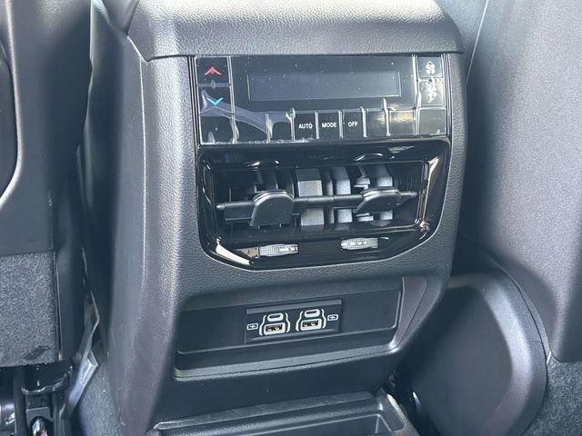 New 2026 Jeep Grand Cherokee L Laredo AWD/4WD image 9