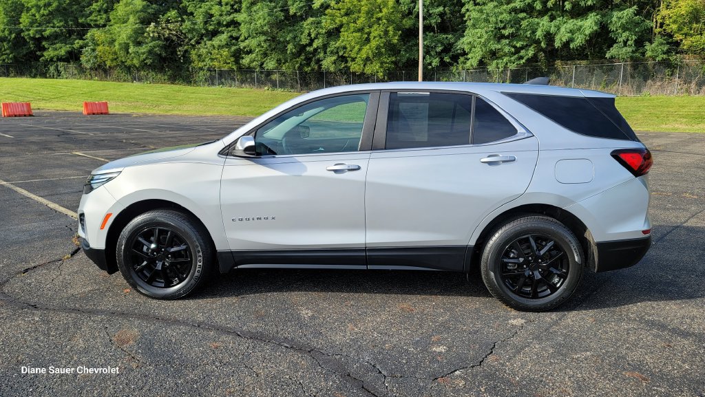 Used 2022 Chevrolet Equinox LT AWD/4WD image 7