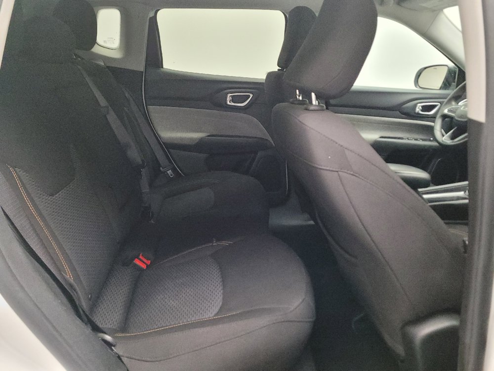 Used 2022 Jeep Compass Sport AWD/4WD image 19