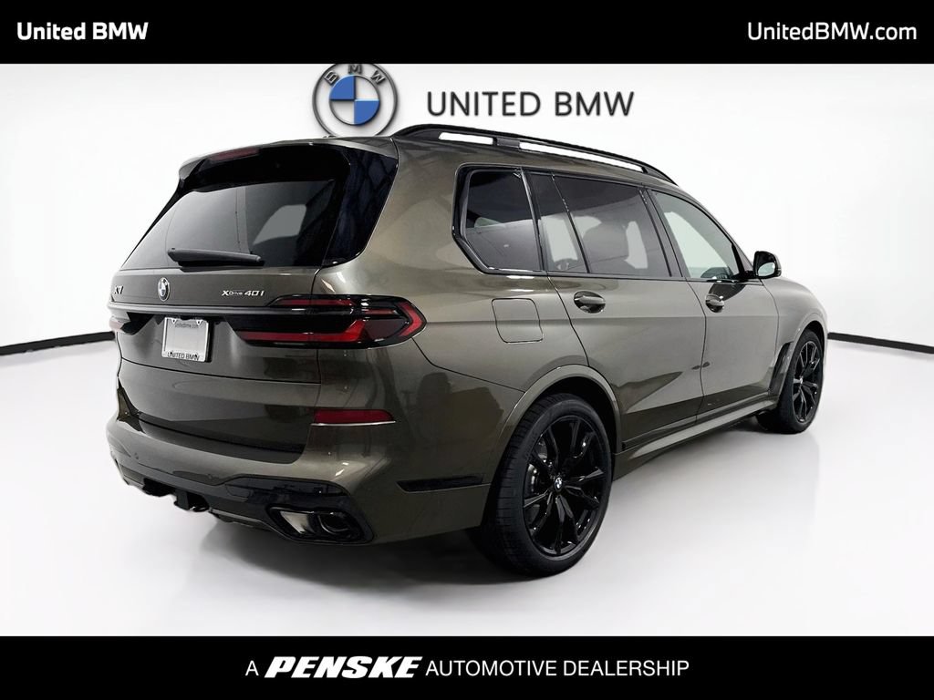 New 2027 BMW X7 xDrive40i w/ M Sport Package AWD/4WD image 5
