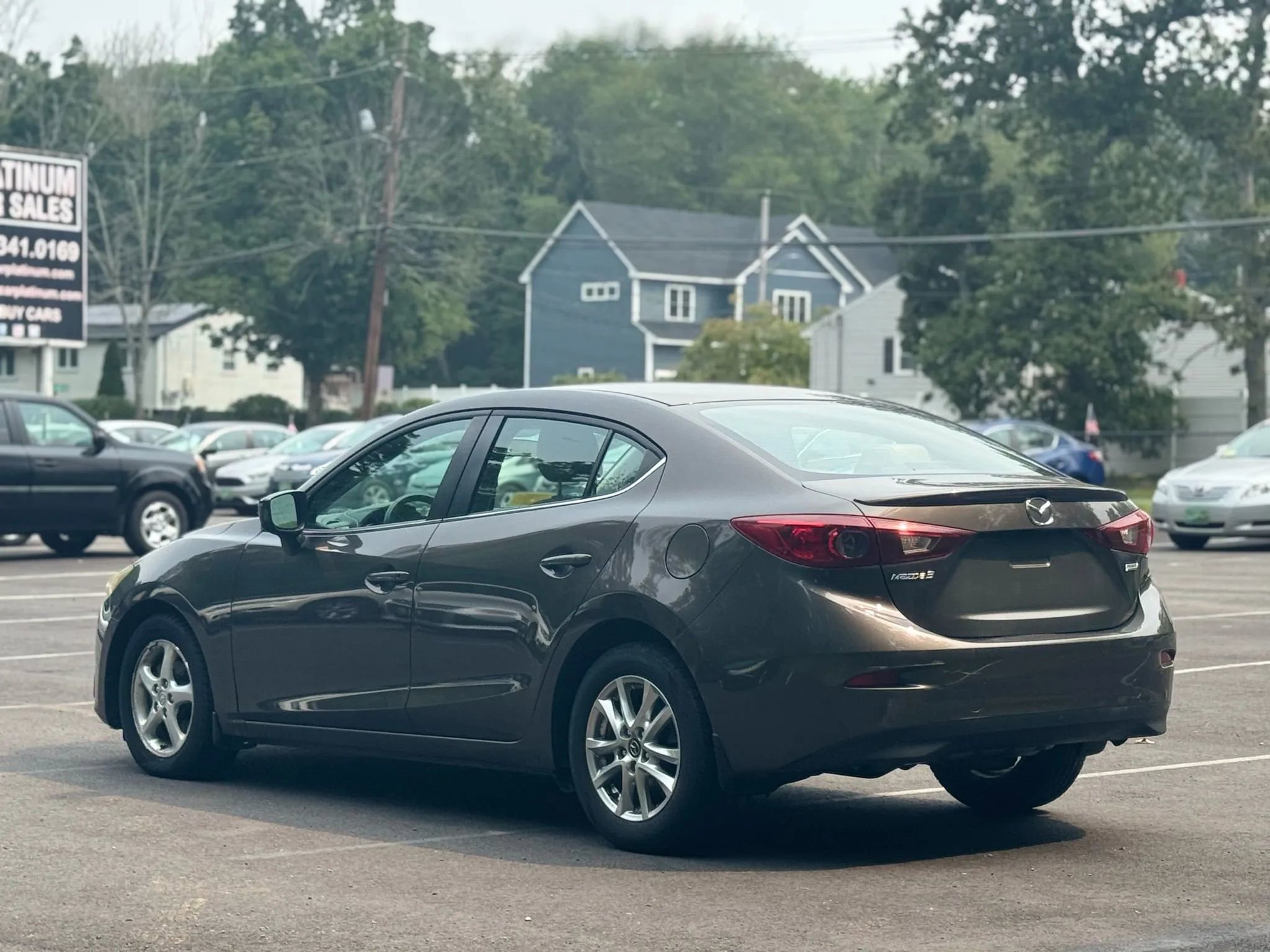 Used 2014 MAZDA MAZDA3 i Touring image 4