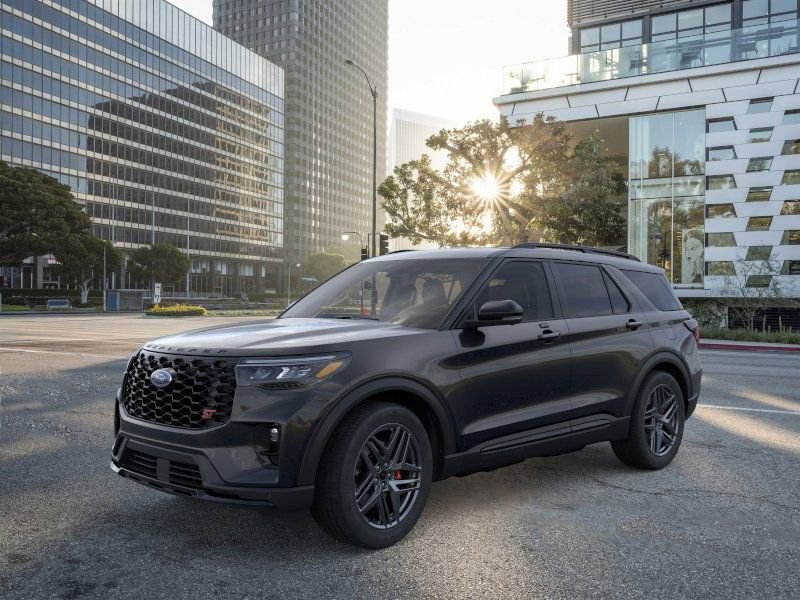 New 2026 Ford Explorer ST w/ Sun And Sound Package image 2