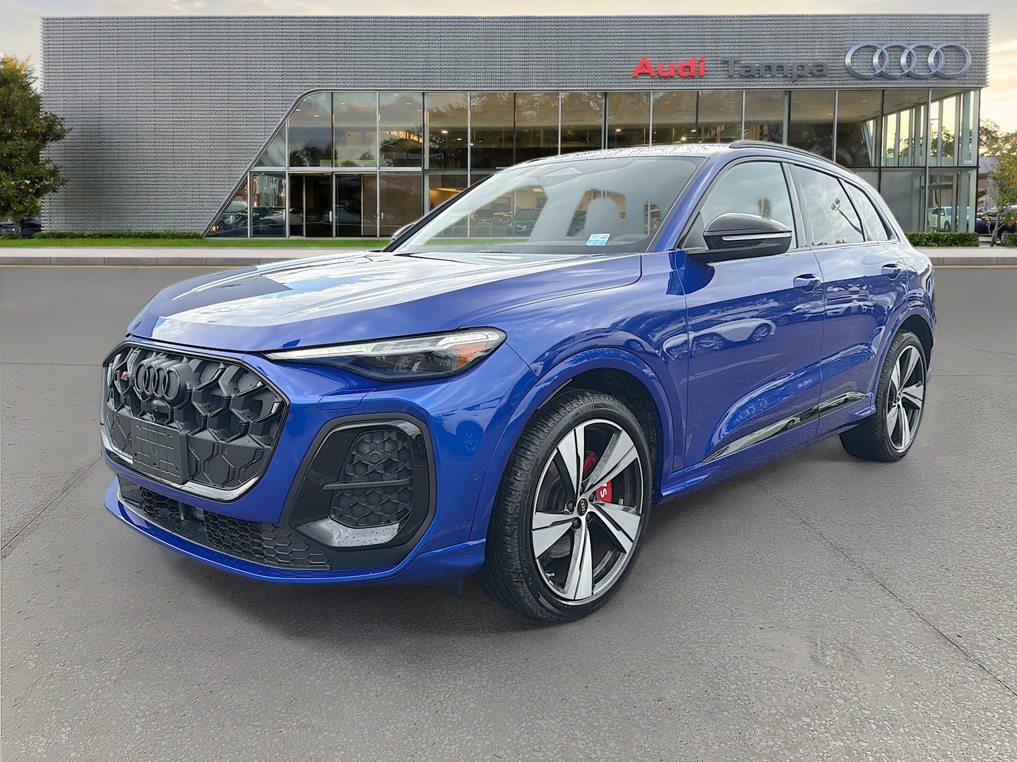 New 2025 Audi SQ5 Premium Plus image 7