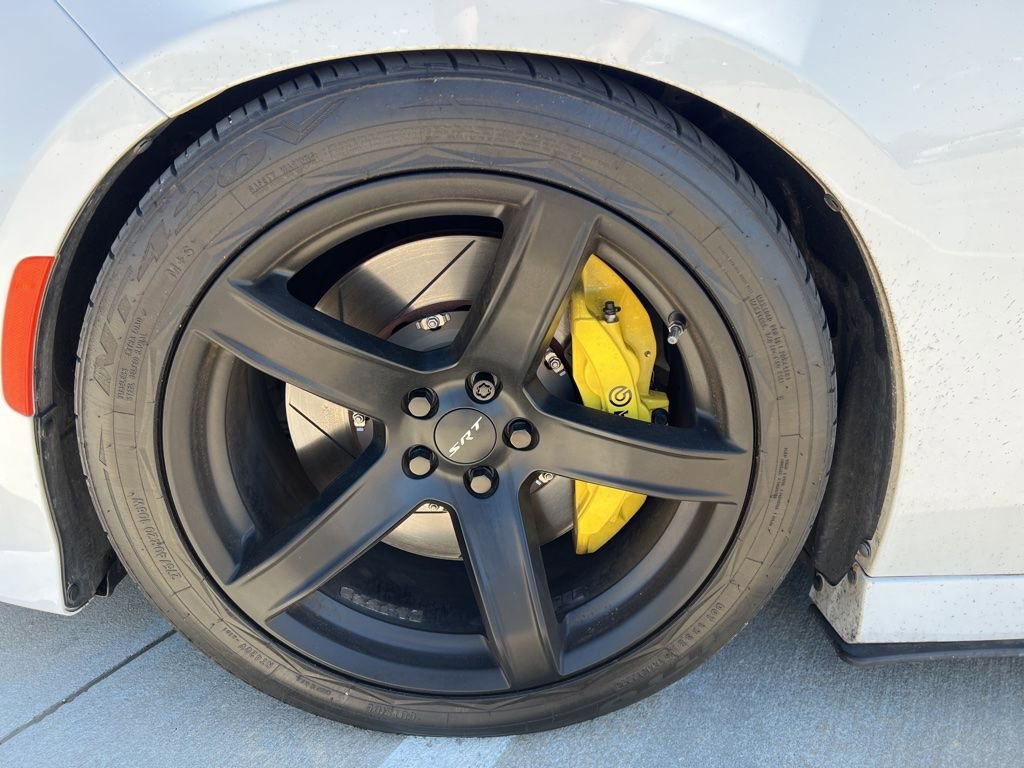 Used 2018 Dodge Charger SRT Hellcat w/ Harman/Kardon Audio Group image 6