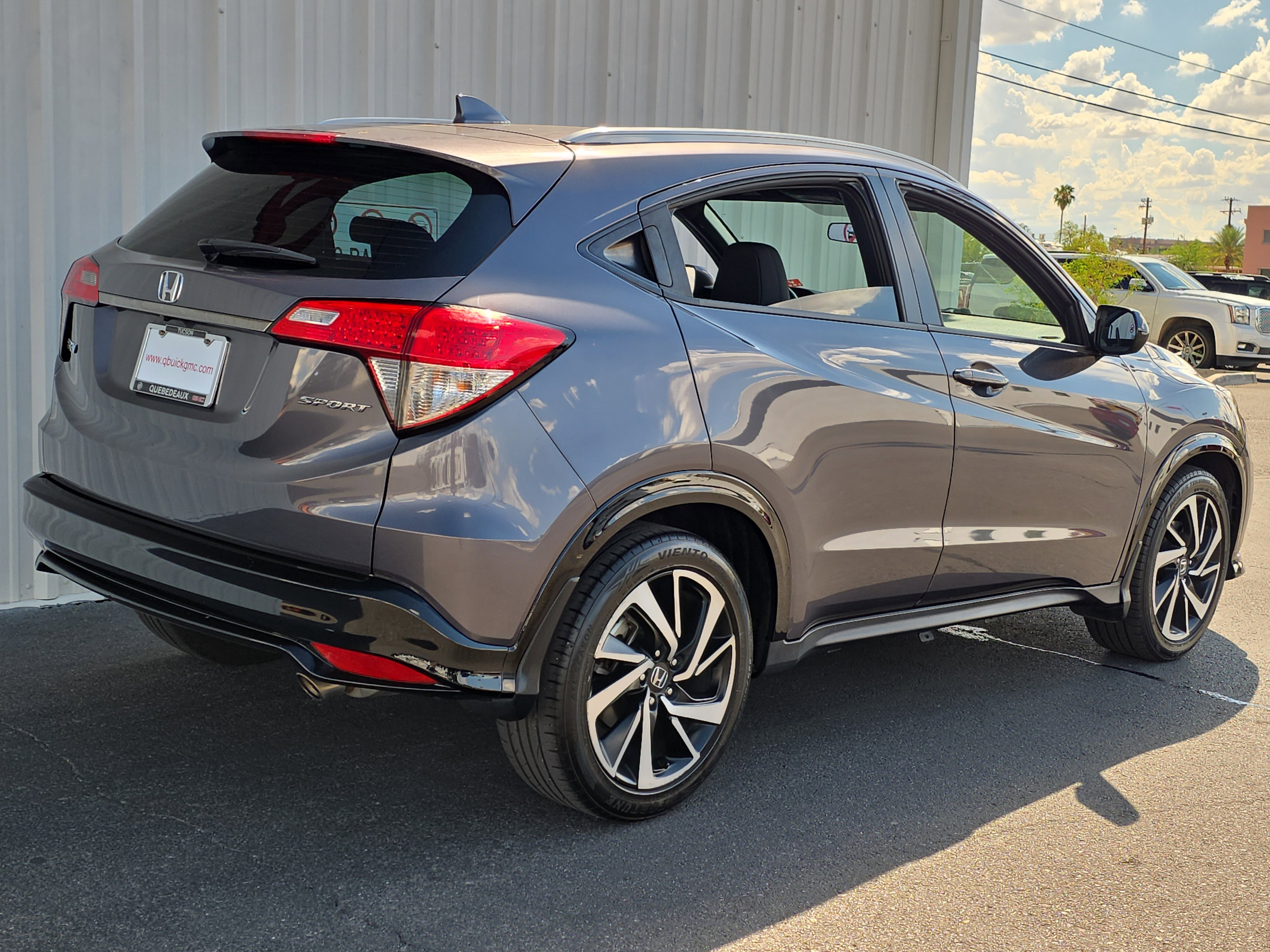 Used 2020 Honda HR-V Sport image 4