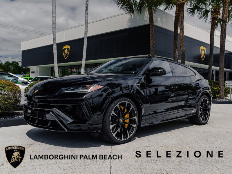 Used 2024 Lamborghini Urus S image 1
