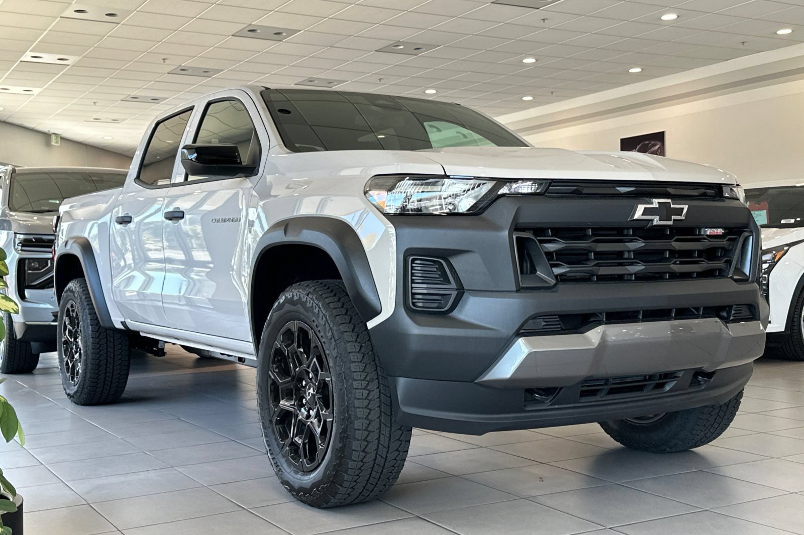 New 2026 Chevrolet Colorado Trail Boss AWD/4WD image 2