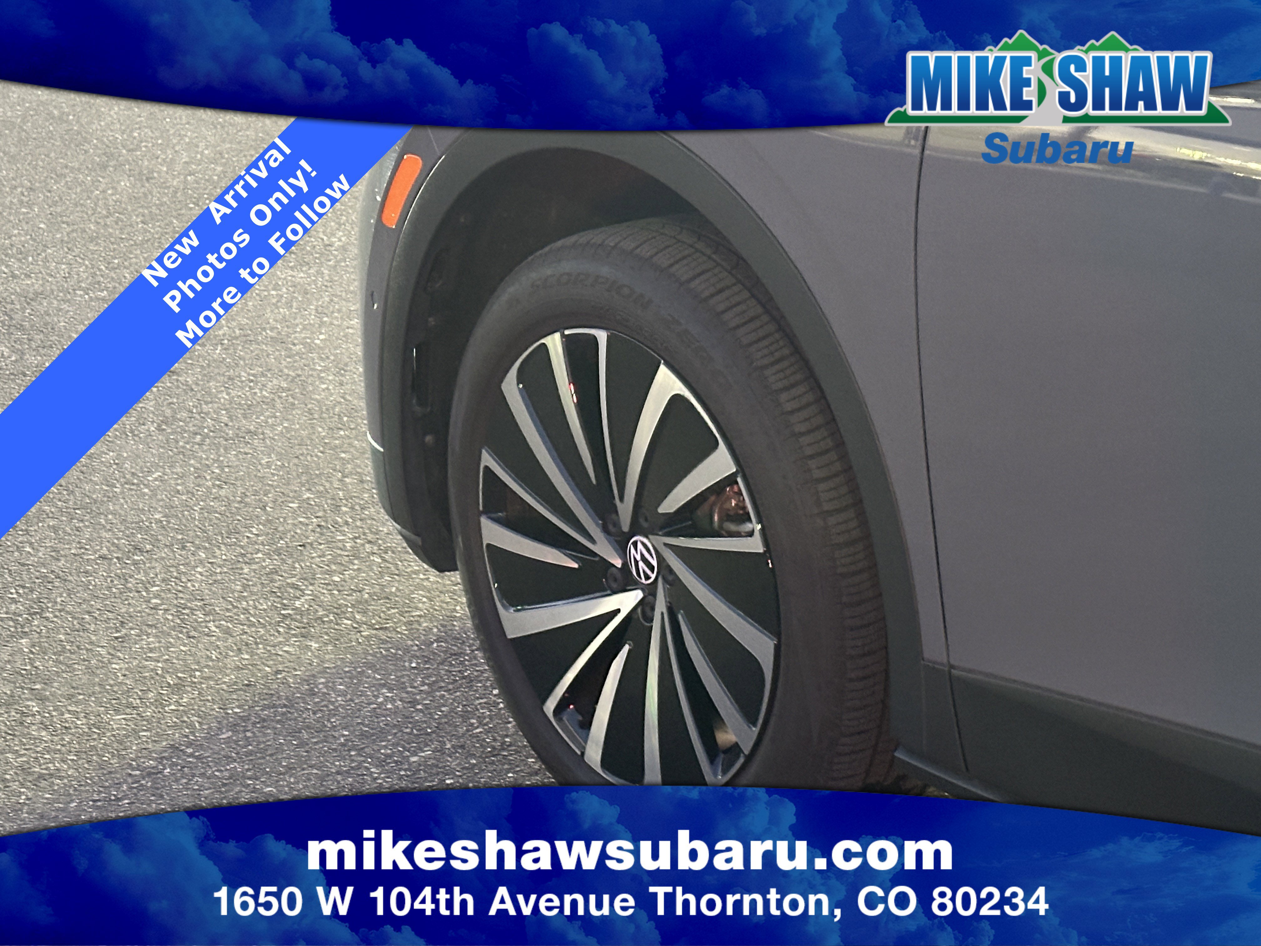 Used 2024 Volkswagen ID.4 Pro image 30