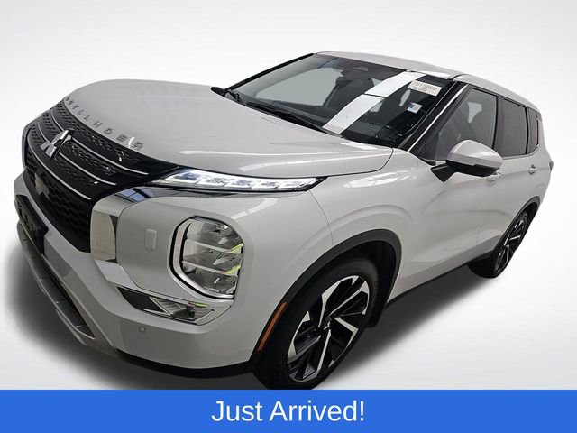 Used 2023 Mitsubishi Outlander SE