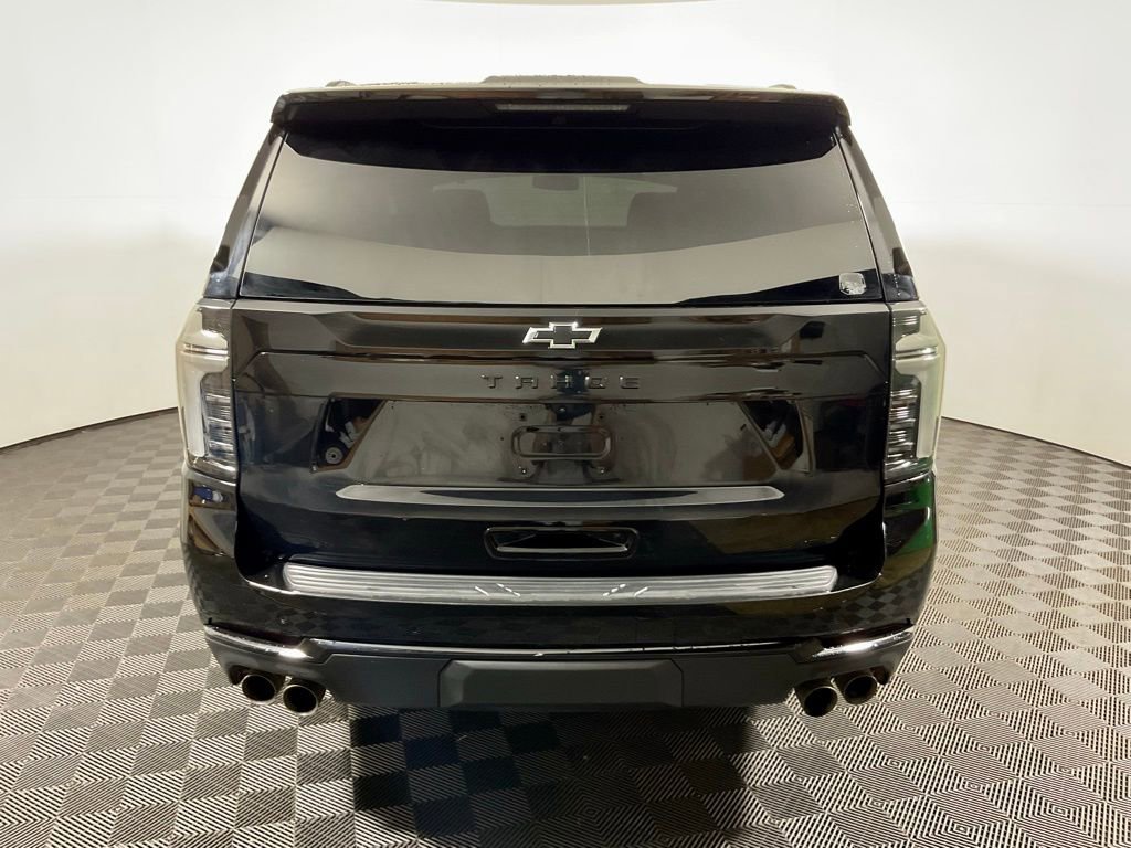 Used 2025 Chevrolet Tahoe Z71 w/ Comfort Package image 13