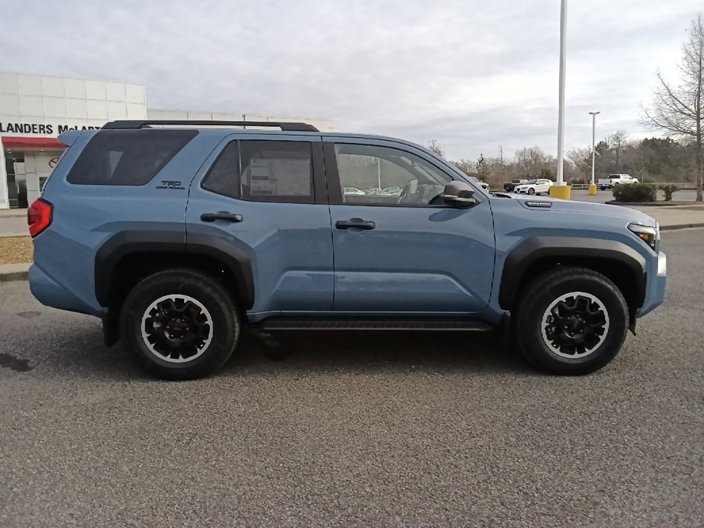 New 2025 Toyota 4Runner TRD Off-Road Premium image 2