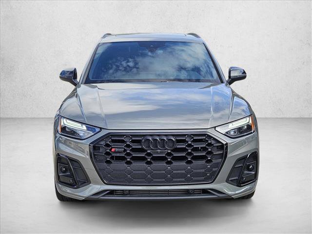 Certified 2024 Audi SQ5 Premium Plus w/ Premium Plus Package AWD/4WD image 2