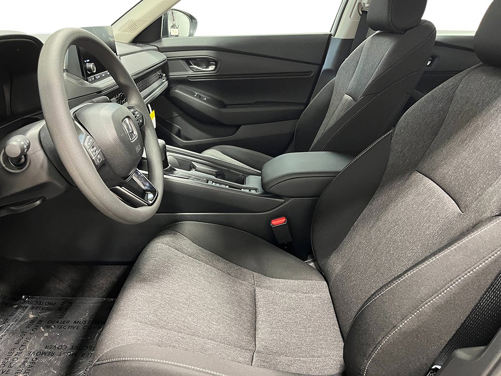 New 2025 Honda Accord SE image 12