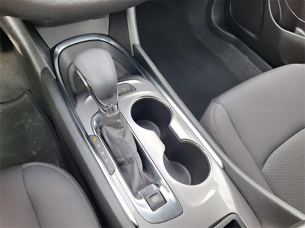 Used 2024 Chevrolet Malibu LT image 13