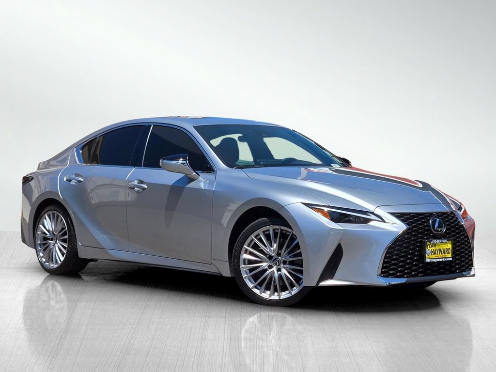 Used 2022 Lexus IS 300 AWD w/ Premium Package image 2