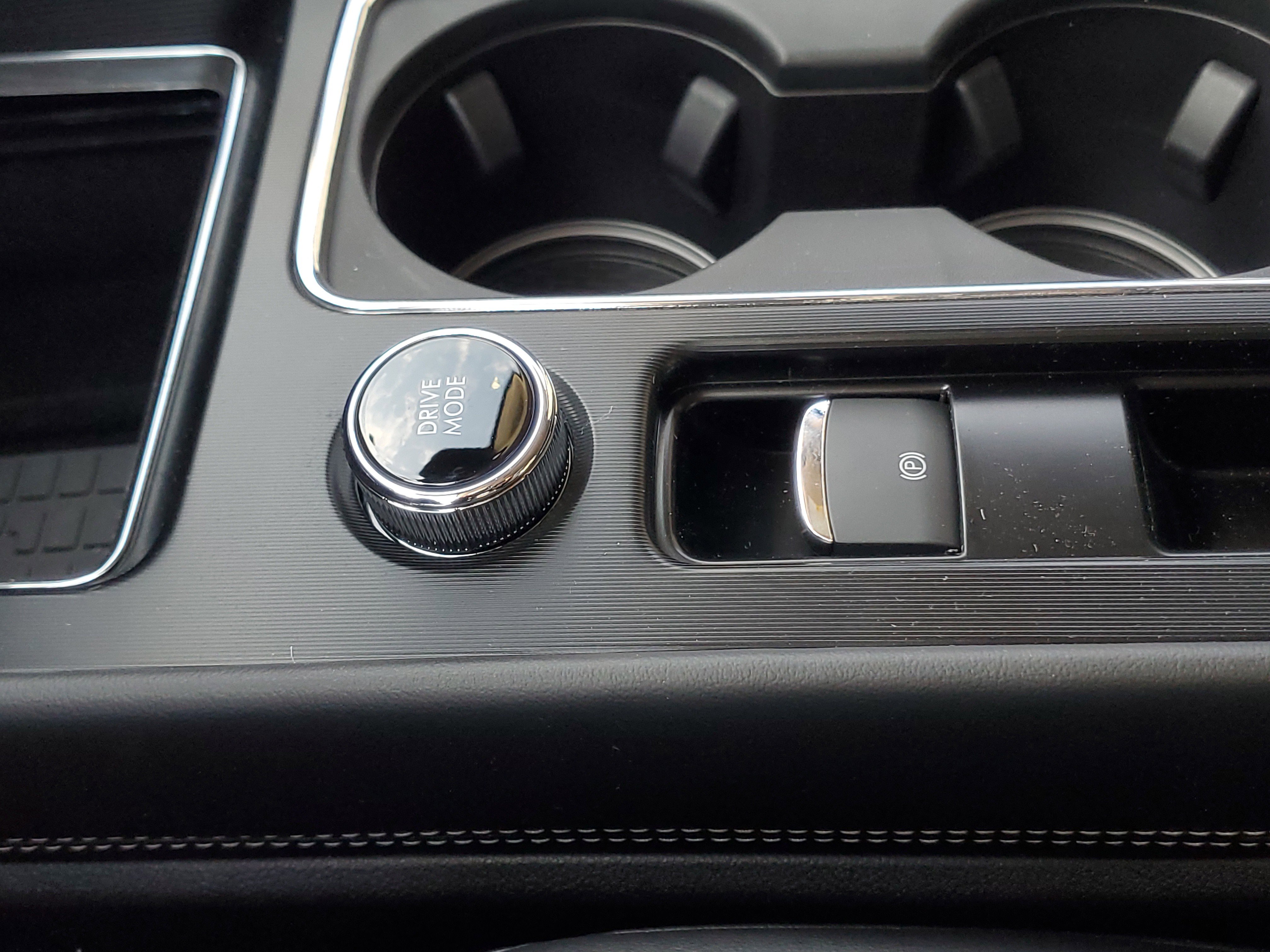 New 2026 Lincoln Corsair Premiere image 24