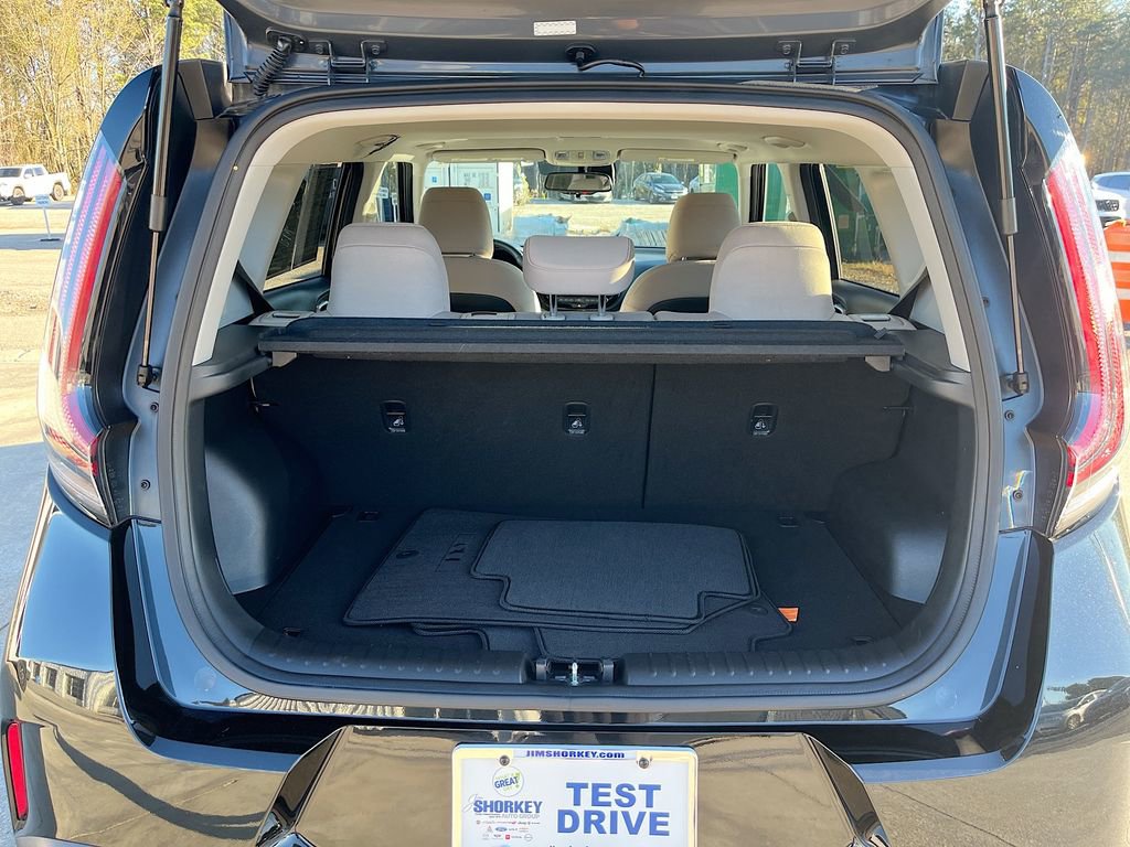 Certified 2023 Kia Soul EX image 25