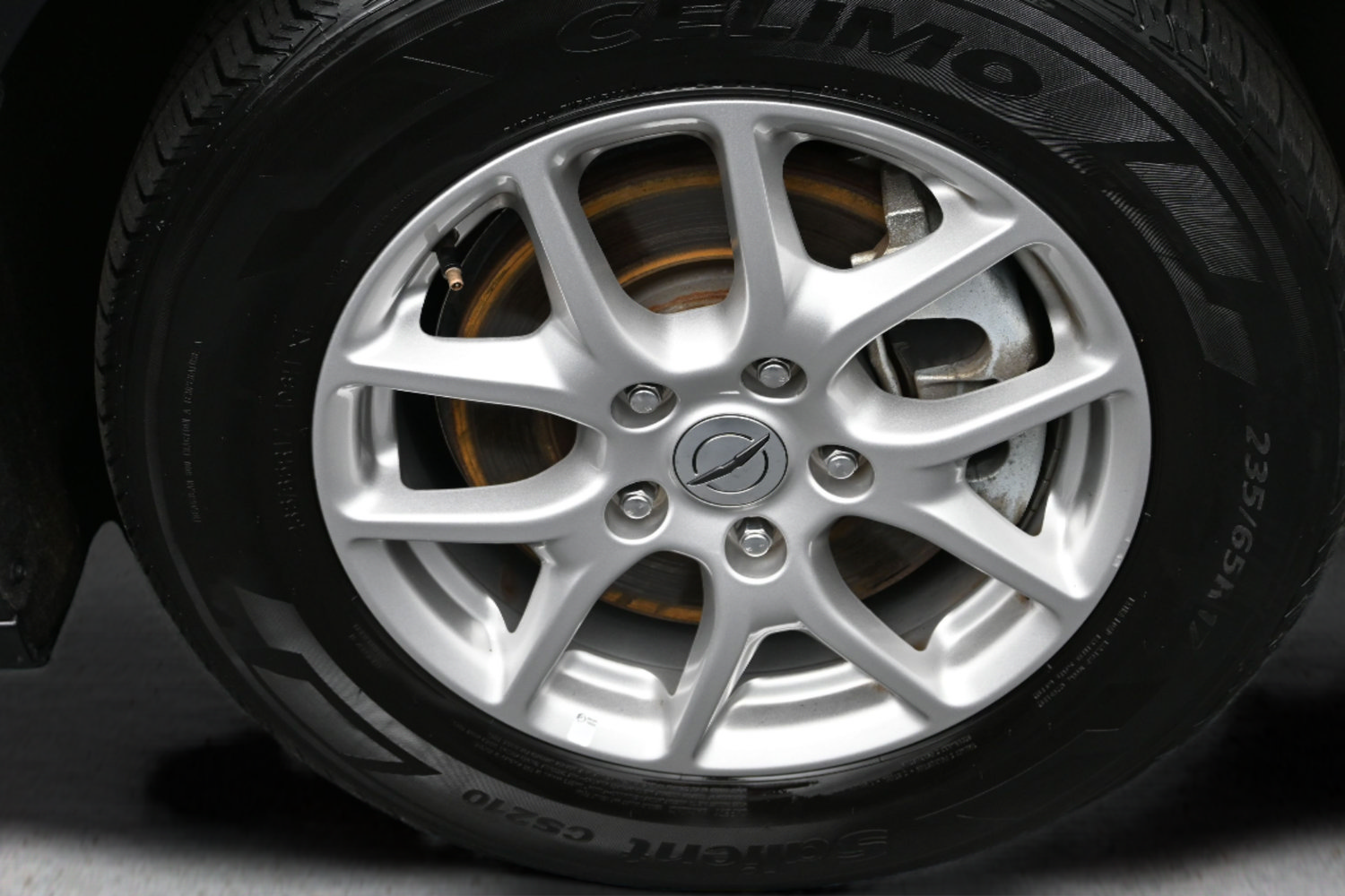 Used 2024 Chrysler Pacifica Touring-L FWD image 19