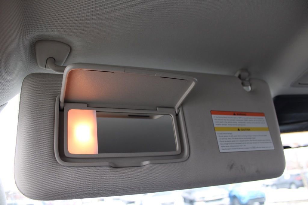 Used 2021 Nissan Armada SV image 48