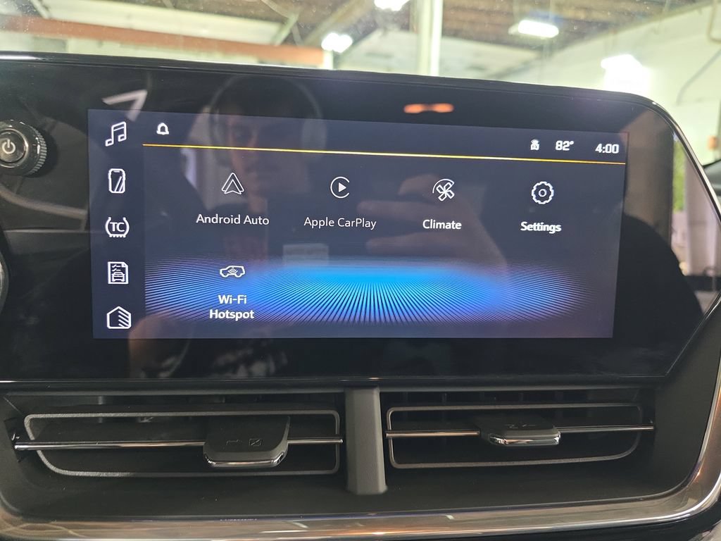 Used 2024 Chevrolet Trax RS w/ Driver Confidence Package FWD image 23