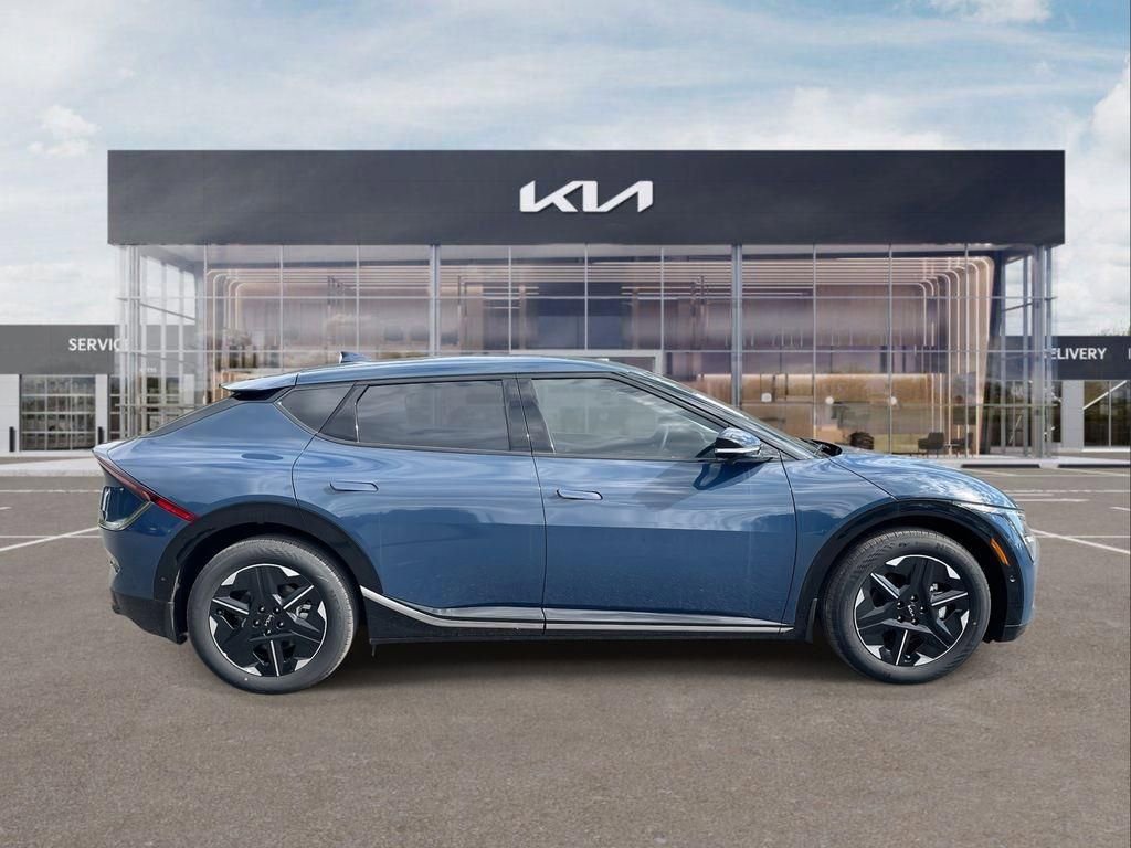 New 2025 Kia EV6 Wind image 7