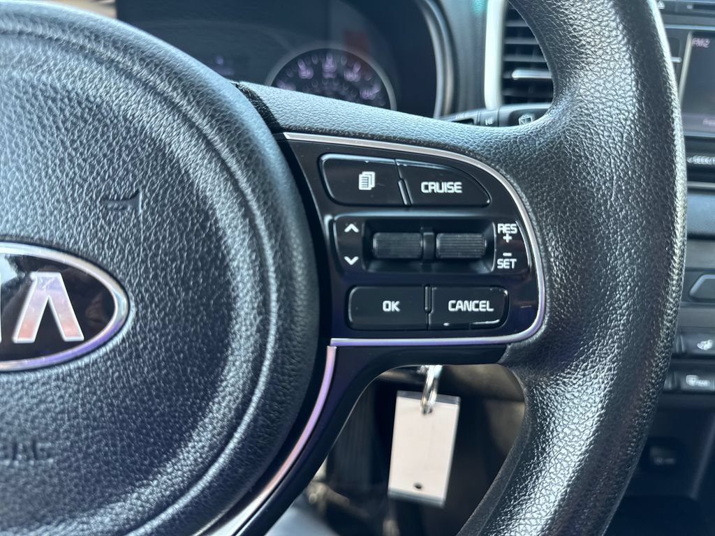 Used 2019 Kia Sportage LX AWD/4WD image 18